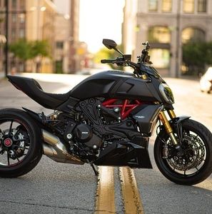 Meet your Posher, Scott